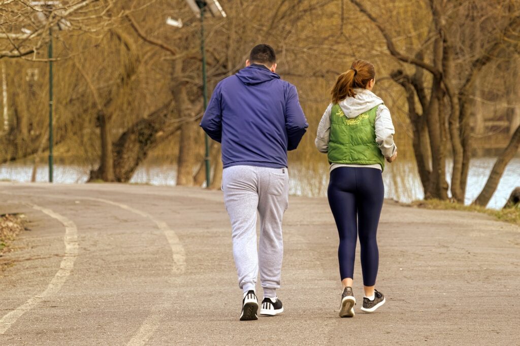 couple, young people, running-4893851.jpg